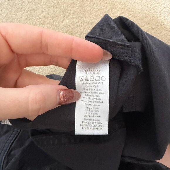 Everlane The Lightweight Wide-Leg Crop Chino Black (Size 2) - Picture 9 of 9